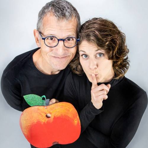 Schneck & Co - Die Omama im Apfelbaum